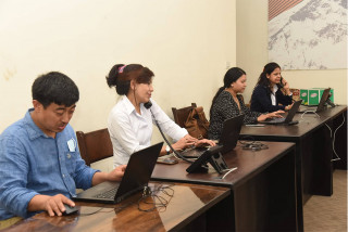 काठमाडौंको कल सेन्टरमा एकैदिन ८ सय जनाको फोन, गरे यस्ता गुनासा !
