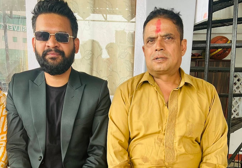 बालेन साह भाइरल वडाध्यक्ष मुकुन्द रिजालको घरमा, लञ्च सकेर बाहिरिए