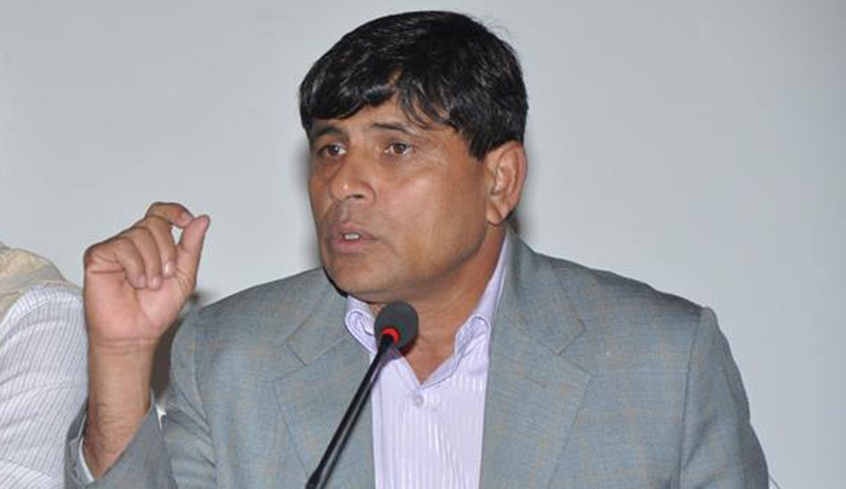 तपाईंले रोपेको बीऊ कुहियो, अब हाइब्रिडको आवश्यकता छ : भुसाल
