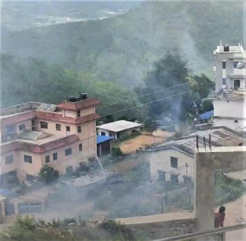शाही मृत्यु प्रकरण : अछाम सदरमुकाम तनावग्रस्त, प्रहरीद्वारा हवाई फायर