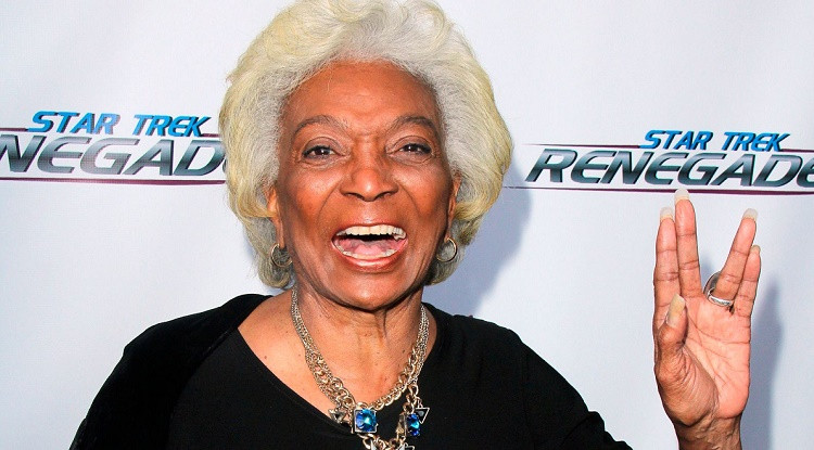 Trailblazing Star Trek actress Nichelle Nichols dies at 89