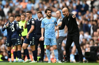 Pep Guardiola will not stop Silva joining Barcelona