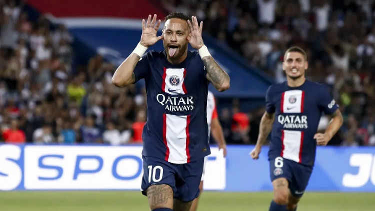 PSG beat Lorient 2-1