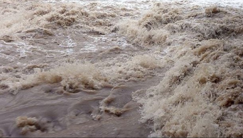 चीनमा बाढी : १७ जनाको मृत्यु, ६ हजार दुई सय ४५ घर प्रभावित