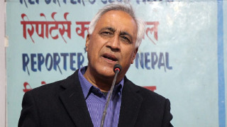 अहिलेको अवस्था र प्रतिष्पर्धी पार्टी हेर्दा तालमेल हुनु राम्रो : डा.चन्द्र भण्डारी