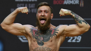 Conor McGregor has launched a surprise attack on Carl Froch on Twitter