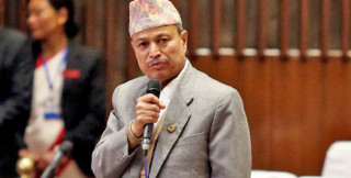 समान विचारधारा भएका दलहरु विपरीत जाने कुराले लोकतन्त्रलाई विकृत बनाउँछ : भीम रावल