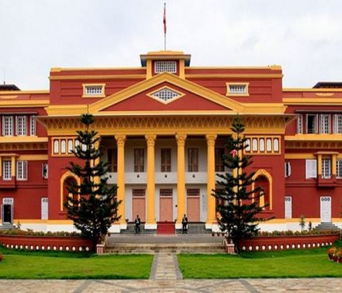 पूर्वसुरक्षा अधिकारीहरूसँग राष्ट्रपतिले छलफल गर्ने