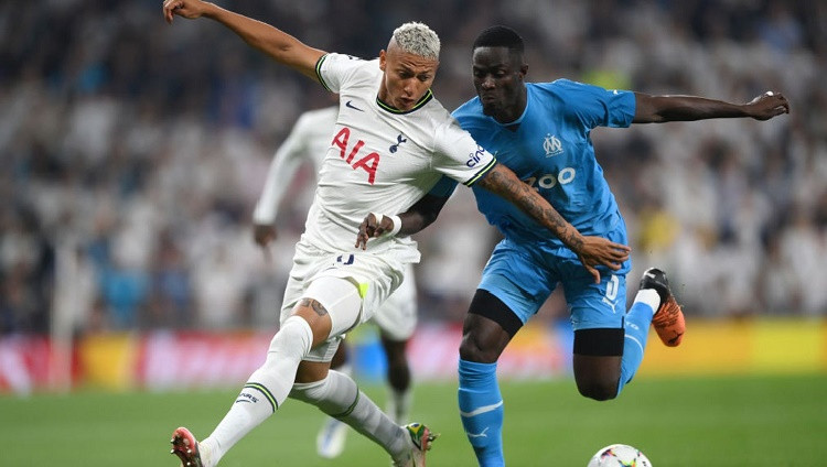 Tottenham beat Marseille 2-0