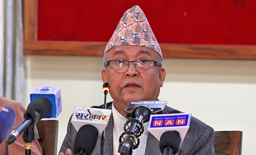 मतदान स्थगित हुने अवस्था आउन दिँदैनौं : आयुक्त थपलिया