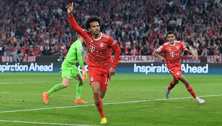 Bayern thrash Leverkusen 4-0