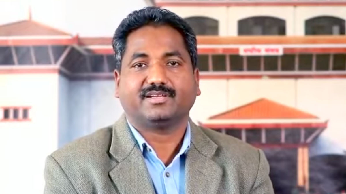 प्रभु साहसहितका नेताहरू एमालेबाट निष्कासित