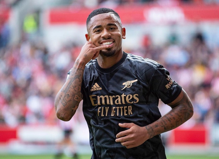 Arsenal beat Chelsea 1-0