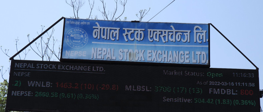 सेयर बजारमा सामान्य गिरावट, एक अर्ब बढीको कारोबार