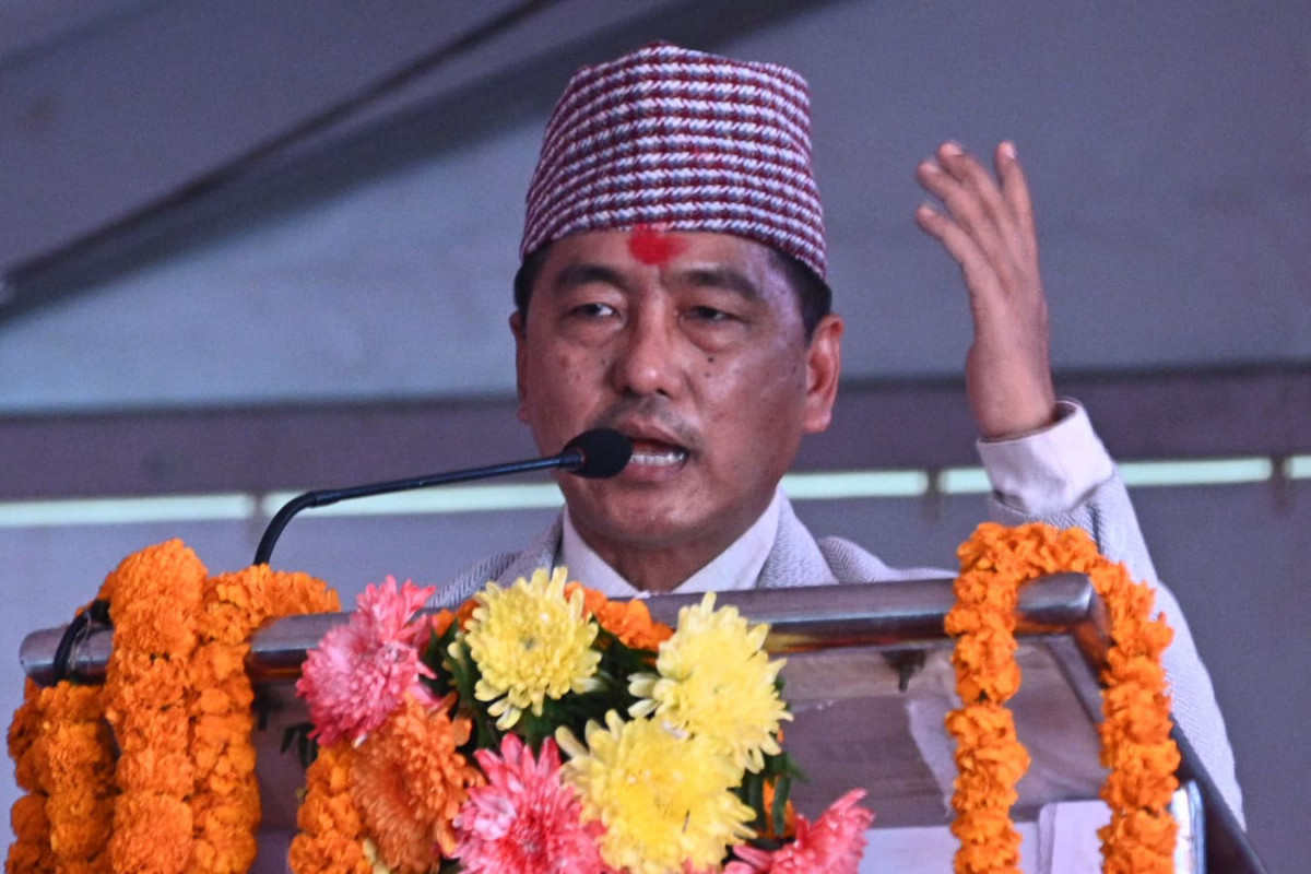 ठुला दल असफल भैसके अब राजा चाहिन्छ ः राजेन्द्र लिङ्देन