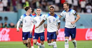 England thrash Iran 6-2