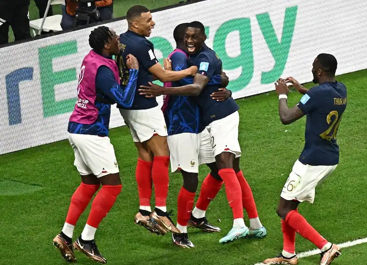 France 2-0 Morocco