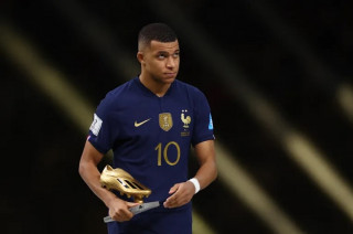 Kylian Mbappe wins golden boot