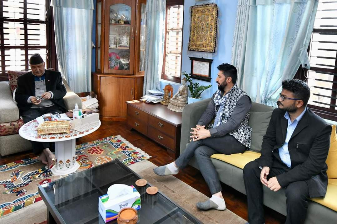 रवि लामिछाने ओलीनिवास बालकोटमा