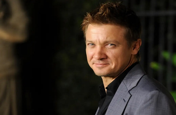 Actor Jeremy Renner in critical but stable after accident