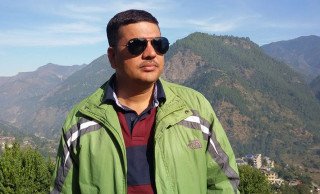 प्रधानमन्त्रीको निजी सचिवमा ढुंगाना