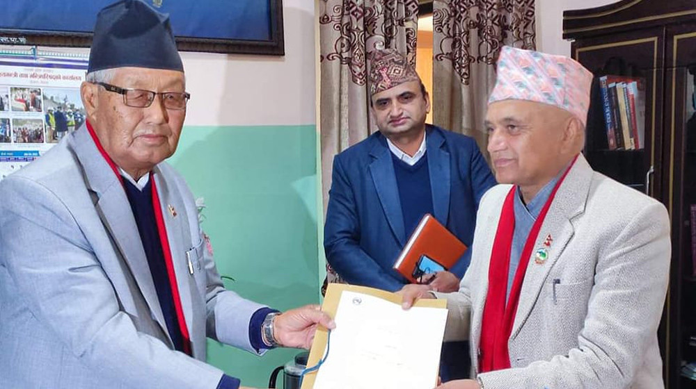 गण्डकीका मुख्यमन्त्री खगराज अधिकारीले २९ पुसमा विश्वासको मत लिने