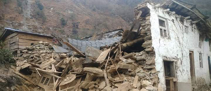 बाजुरामा भूकम्पः केही सख्त घाइते, पहिरो जाँदा ४० भेडा पुरिए