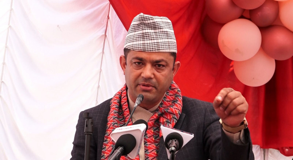 आज पनि संसद् अवरुद्ध  गर्ने एमालेको संकेत, प्रमुख सचेतक गिरी भन्छन्—राजीनामाको मागबाट युटर्न भएका छैनौं