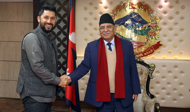 राष्ट्रिय स्वतन्त्र पार्टीले प्रधानमन्त्री प्रचण्डलाई विश्वासको मत दिने