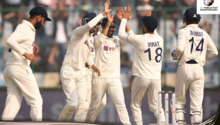 अष्ट्रेलियालाई दोस्रो टेष्टमा ६ विकेटले हराउँदै भारत विजयी