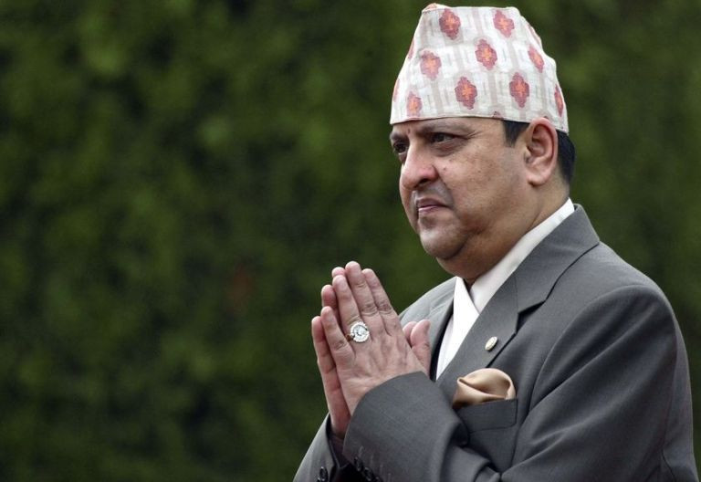 पूर्वराजा ज्ञानेन्द्र शाह सुटुक्क भारतमा