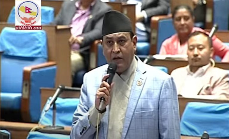 सहकारी प्रकरणका दोषी पद र शक्तीको आडमा जोगिन पाउँदैनन्: रामहरि खतिवडा
