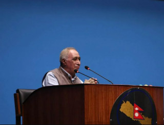 संसदमा डा. भण्डारीको नीतिगत सम्बोधन : चुच्चे नक्शादेखि गाँजासम्मको चर्चा