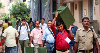 भारतको पश्चिम बंगालमा मतपेटिका लुटपाट भएपछि आज पुनः मतदान हुँदै