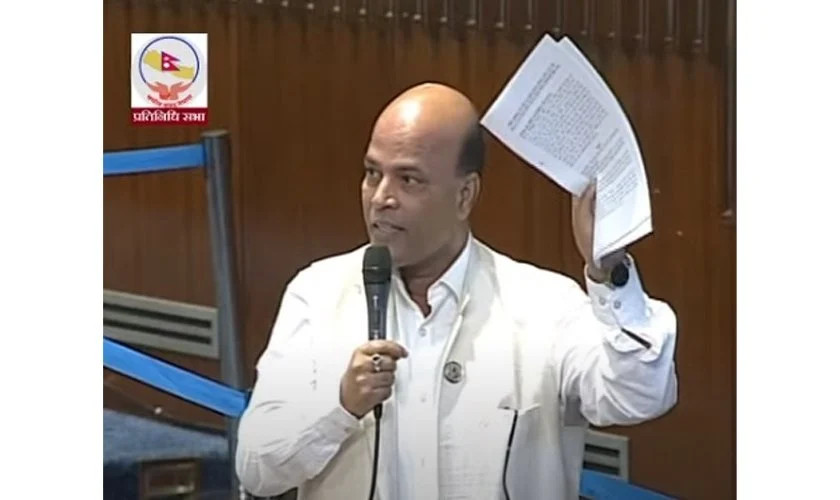 बालेनलाई हिटलरको संज्ञा - ‘व्यवसायीमाथि डोजर चलाएर तानाशाही बन्न खोजेको आरोप’