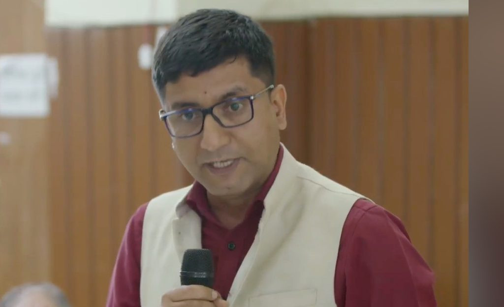प्रदेशमा पनि मन्त्रीमण्डलको आकार तोक्न शिवाकोटीको माग