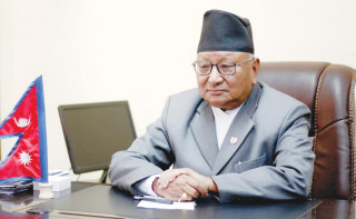 रवि लामिछाने अहिले आफैँ बोक्सी आफैँ झाँक्री बनेका छन्: गोपालमान श्रेष्ठ