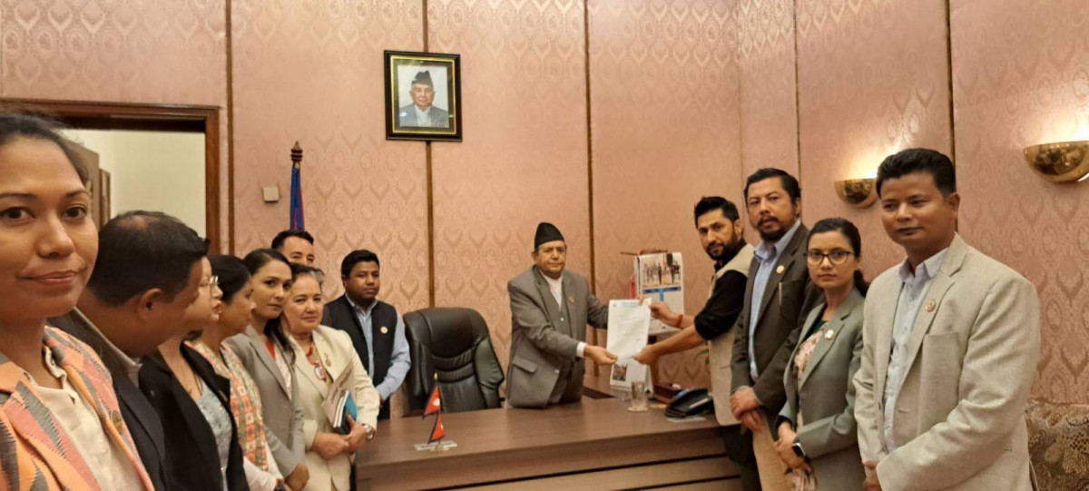 संसद् अवरुद्ध भएको दिनको तलब भत्ता नलिने रास्वपाको घोषणा