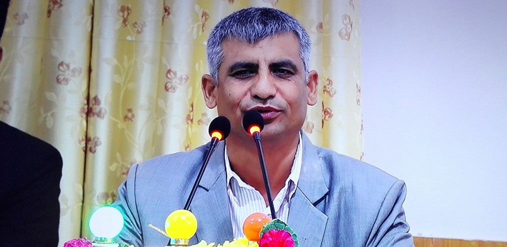 कांग्रेसकै नेतृत्वमा कोशी सरकार बनाउनुपर्छ भन्ने अडानमा छौँ: केदार कार्की