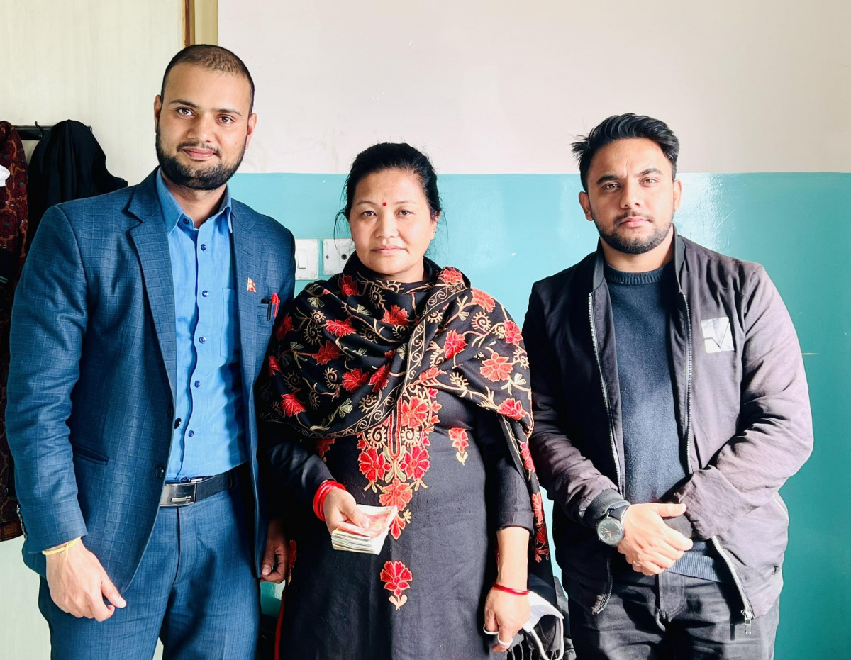 राजेश श्रेष्ठको उपचारका लागि पाल्पाली क्रिकेट प्लेयर्सको आर्थिक सहयोग