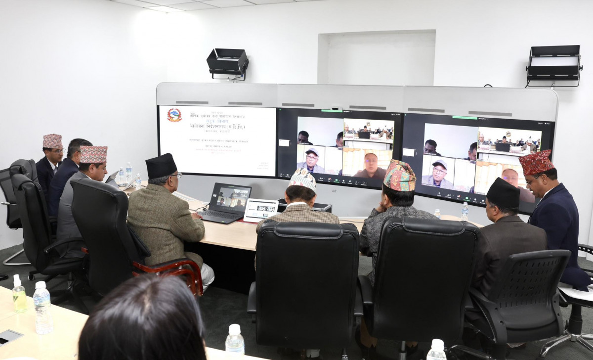 प्रधानमन्त्रीले सिंहदरबारस्थित ‘एक्सन रुम’बाट गरे दुई सडक खण्डको अनुगमन  