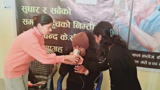डा. गोविन्द केसीले तोडे अनशन