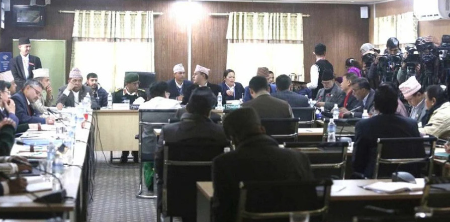 द्रुतमार्ग निर्माणमा सेनाले काम गर्न नसके अर्को विकल्प खोजौँ : सांसद कार्की