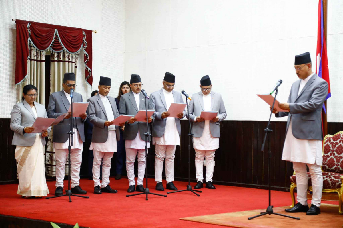 नवनियुक्त ६ जना न्यायाधीशहरूले लिए शपथ