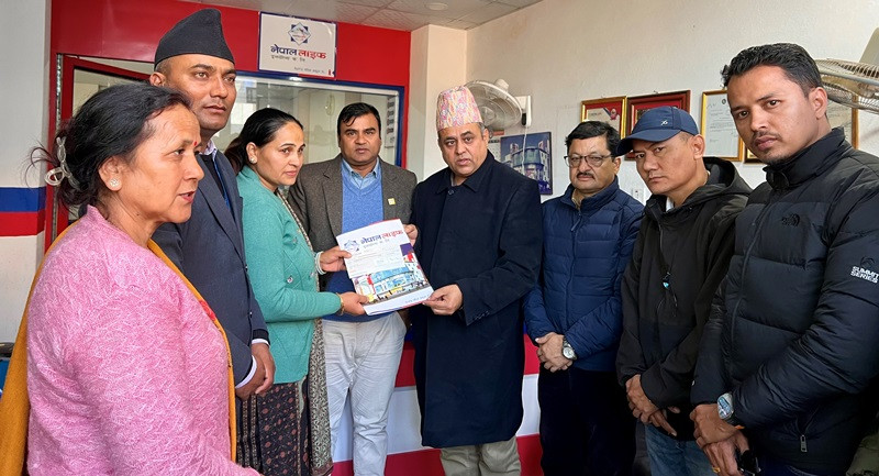 नेपाल लाइफ इन्स्योरेन्स सुर्खेत शाखाद्वारा ३७ लाख ८८ हजार बढी रकम मृत्यु दाबी भुक्तानी