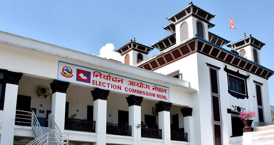 निर्वाचन स्थगित हुने हल्लाले आयोगलाई तनाव, चुनाव जसरी पनि हुने दाबी ,शान्तिपूर्ण भयरहित वातावरण बनाउने काम सरकारको (खासखबर)
