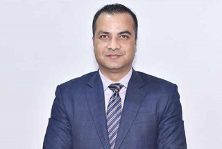 प्रभु बैंकका डेपुटी सीईओ मनोज न्यौपाने पक्राउ