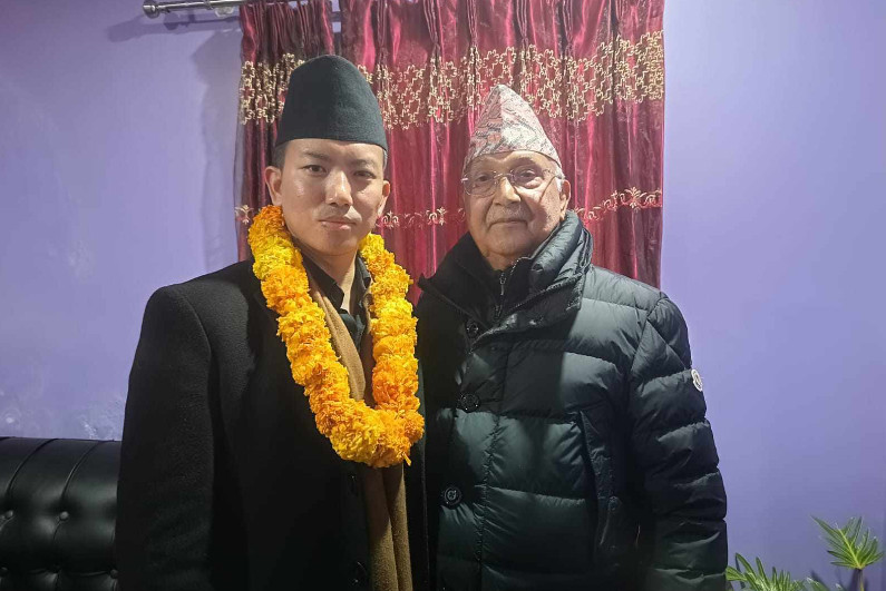 इलाम–२ को उपनिर्वाचनमा उम्मेदवार बन्न एमालेका ६ जनाको निवेदन