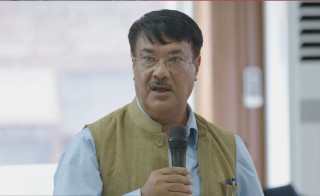 रवि लामिछानेमाथि मीन विश्वकर्माको टिप्पणी– जो चोर उसैको ठुलो स्वर भन्ने उखानको अक्षरशः पालना भयो
