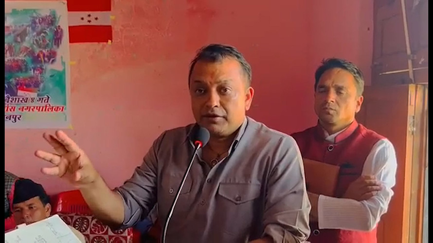 संघ र प्रदेशको सदस्य संख्या घटाउनुपर्छ : गगन थापा